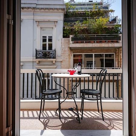 Syntagma Square, 60Sqm Dream Suite Atenas Exterior foto
